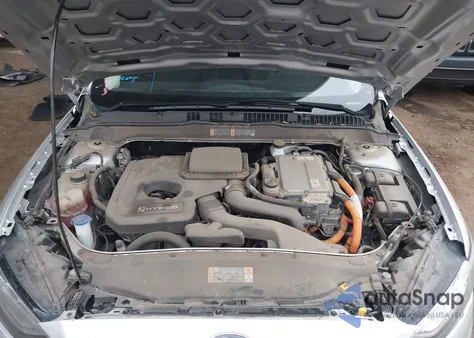 2019 Ford Fusion Hybrid Se from USA, damaged, VIN 3FA6P0LU4KR272208